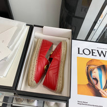 Load image into Gallery viewer, Gucci Espadrilles With Double G