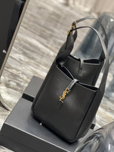 Load image into Gallery viewer, YSL LE 5 À 7 SOFT SMALL HOBO BAG IN SMOOTH LEATHER