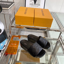 Load image into Gallery viewer, Louis Vuitton Jumbo Platform Mule