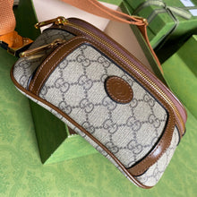 Load image into Gallery viewer, Gucci Belt Bag With Interlocking G