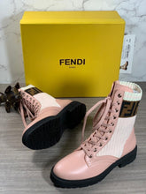 Load image into Gallery viewer, Fendi Rockoko Boots