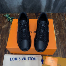 Load image into Gallery viewer, Louis Vuitton Luxembourg Samothrace Sneakers