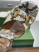 Load image into Gallery viewer, Gucci Platform Sandal With Horsebit
