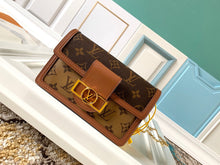 Load image into Gallery viewer, Louis Vuitton Dauphine Chain Wallet