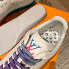 Load image into Gallery viewer, Louis Vuitton Luxembourg  Samothrace Sneakers