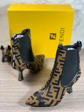 Load image into Gallery viewer, Fendi Colibri Boot