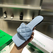 Load image into Gallery viewer, Bottega Veneta Lido Sandals