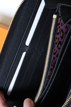 Load image into Gallery viewer, Louis Vuitton Zippy Wallet