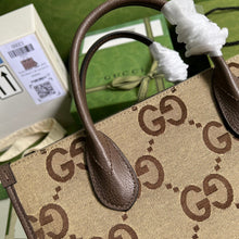 Load image into Gallery viewer, Gucci Tote Bag With Jumbo G