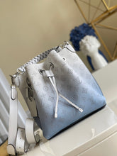 Load image into Gallery viewer, Louis Vuitton Muria Bucket Bag