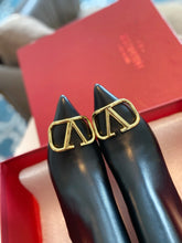 Load image into Gallery viewer, Valentino Boots