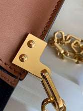 Load image into Gallery viewer, Louis Vuitton Dauphine MM Bag