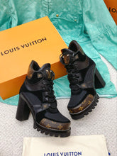 Load image into Gallery viewer, Louis Vuitton Star Trail Ankle Boots