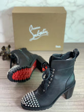 Load image into Gallery viewer, Christian Louboutin Ts Croc 70 Spiked Leather Ankle Boot