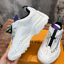 Load image into Gallery viewer, Louis Vuitton Millenium Sneakers