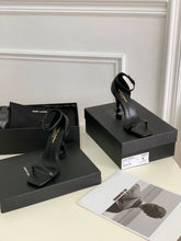 Load image into Gallery viewer, YSL Opyum Heels