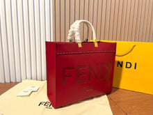 Load image into Gallery viewer, Fendi Sunshine Shopper Medium Bag