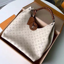 Load image into Gallery viewer, Louis Vuitton Carmel Bag