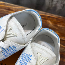 Load image into Gallery viewer, Louis Vuitton Resort Sneakers