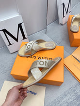 Load image into Gallery viewer, Louis Vuitton Maia Flat Mule