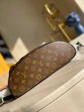 Load image into Gallery viewer, Louis Vuitton Christopher PM Backpack