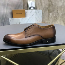 Load image into Gallery viewer, Louis Vuitton Shoe