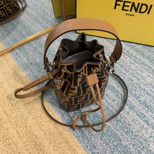 Load image into Gallery viewer, Fendi Mon Tresor Mini Bag - LUXURY KLOZETT