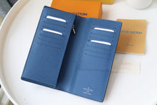 Load image into Gallery viewer, Louis Vuitton Brazza Wallet