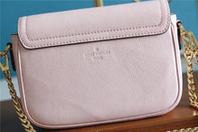 Load image into Gallery viewer, Louis Vuitton LockMe Tender Bag