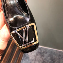Load image into Gallery viewer, Louis Vuitton Madeleine Slingback Pump