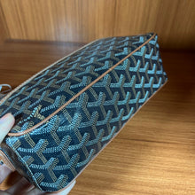 Load image into Gallery viewer, Goyard Cap-Vert Bag