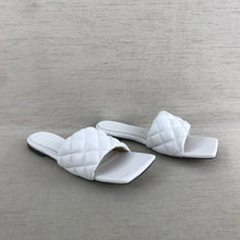 Load image into Gallery viewer, Bottega Veneta Lido Sandals