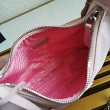 Load image into Gallery viewer, Prada Re- Edition 2005 Re-Nylon Bag