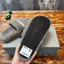 Load image into Gallery viewer, Balenciaga Furry Slide Sandals