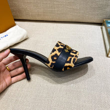 Load image into Gallery viewer, Louis Vuitton Revival Mule
