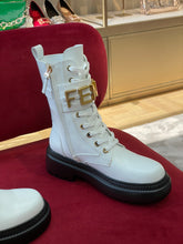 Load image into Gallery viewer, Fendi Fendigraphy Boots