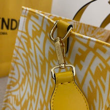 Load image into Gallery viewer, Fendi Shopper Bag