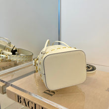 Load image into Gallery viewer, Fendi Mon Tresor Mini Bag