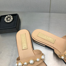 Load image into Gallery viewer, Chanel Slide