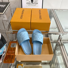 Load image into Gallery viewer, Louis Vuitton Jumbo Platform Mule