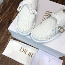 Load image into Gallery viewer, Christian Dior Vibe Sneakers