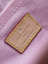 Load image into Gallery viewer, Louis Vuitton Croisette Bag - LUXURY KLOZETT