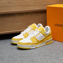 Load image into Gallery viewer, Louis Vuitton Trainer Sneakers