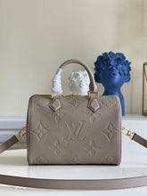 Load image into Gallery viewer, Louis Vuitton Speedy Bandouliere 25 Bag