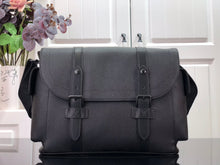 Load image into Gallery viewer, Louis Vuitton Christopher Messenger Bag