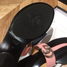 Load image into Gallery viewer, Gucci Leather Thong Sandal