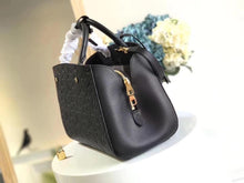 Load image into Gallery viewer, Louis Vuitton Montaigne BB Bag