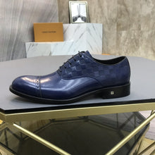 Load image into Gallery viewer, Louis Vuitton Shoe