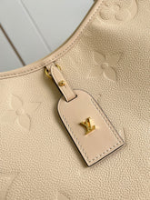 Load image into Gallery viewer, Louis Vuitton Carryall PM Bag