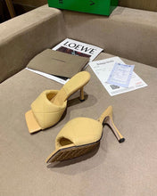 Load image into Gallery viewer, Bottega Veneta Heels